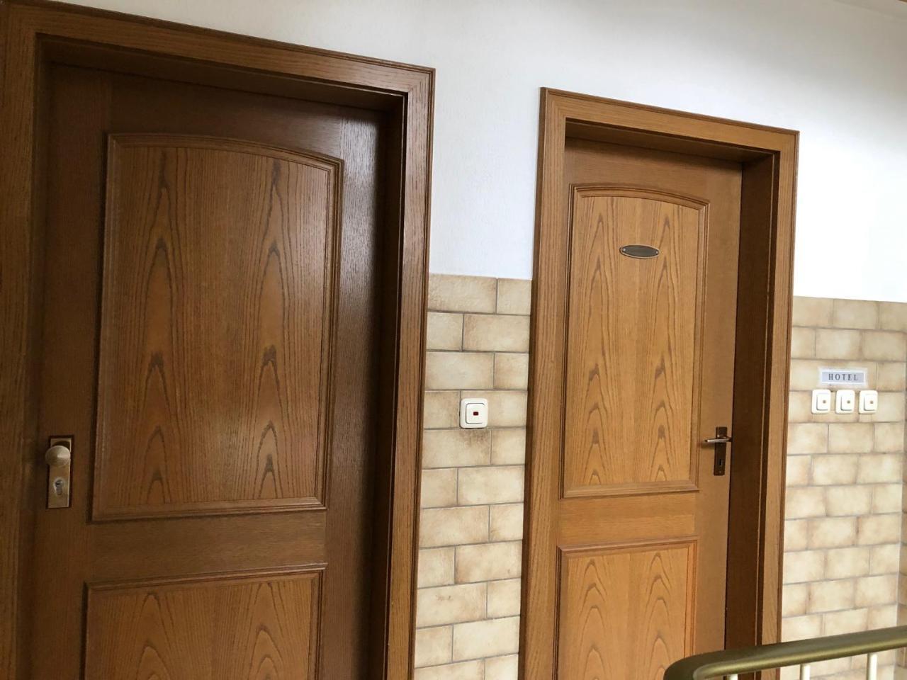 Gaestehaus Hotel Wilms Köln Dış mekan fotoğraf