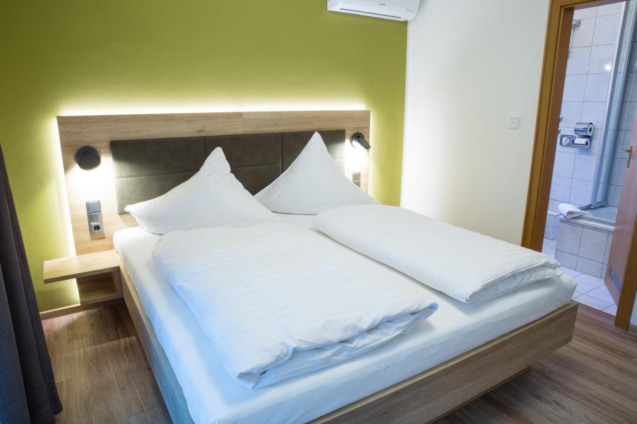Gaestehaus Hotel Wilms Köln Dış mekan fotoğraf