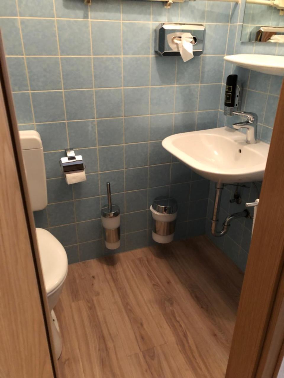 Gaestehaus Hotel Wilms Köln Dış mekan fotoğraf