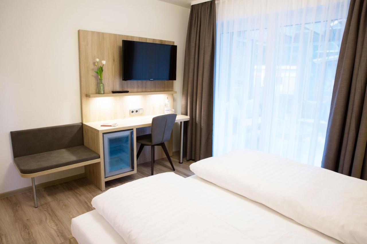 Gaestehaus Hotel Wilms Köln Dış mekan fotoğraf